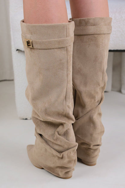 Vera Shark Boots