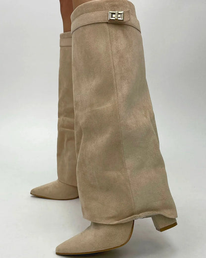 Vera Shark Boots