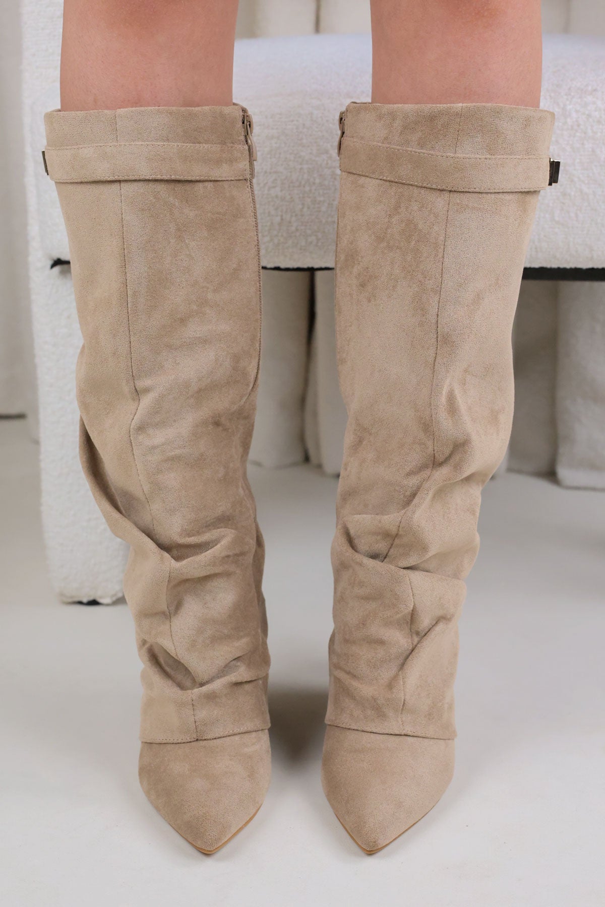 Vera Shark Boots
