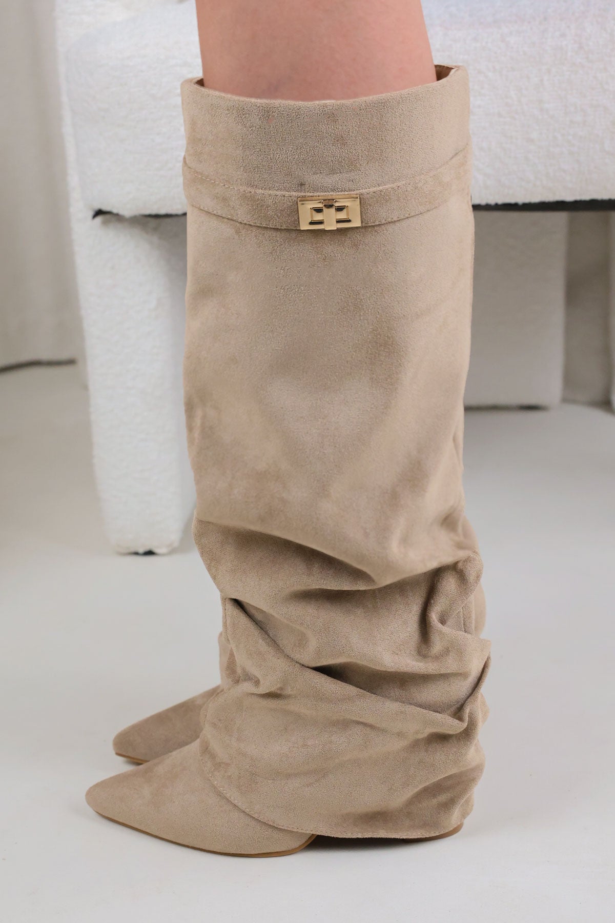 Vera Shark Boots